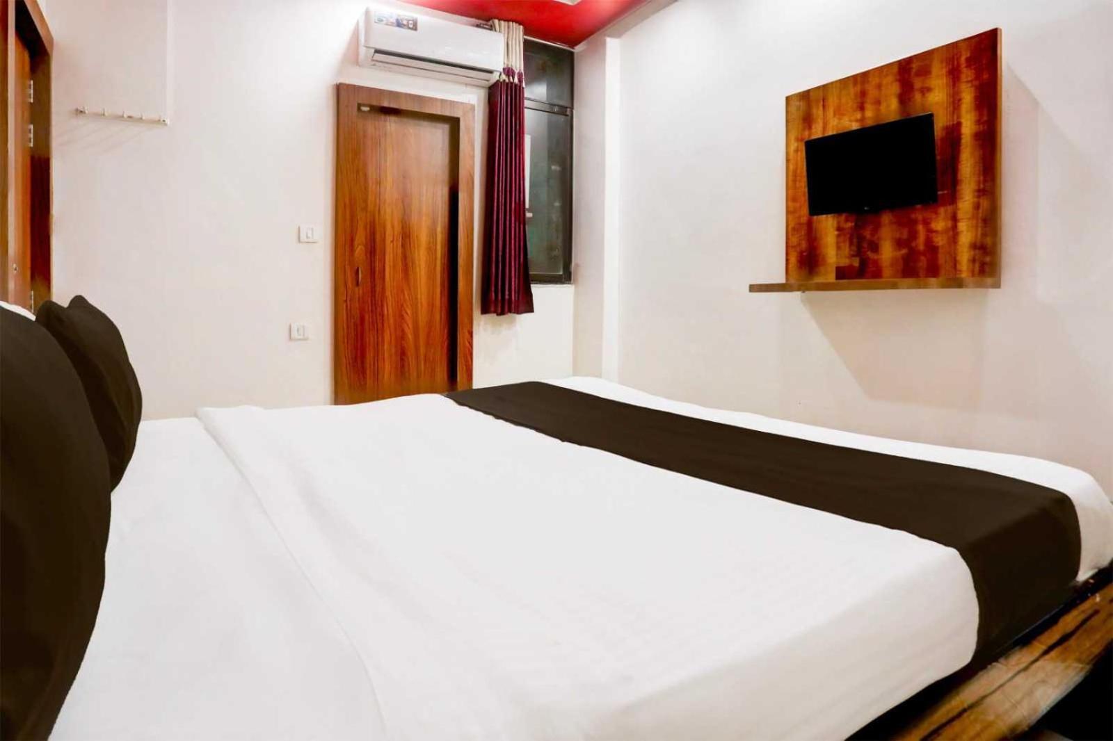 אודייפור Hotel O Blue Mountain מראה חיצוני תמונה